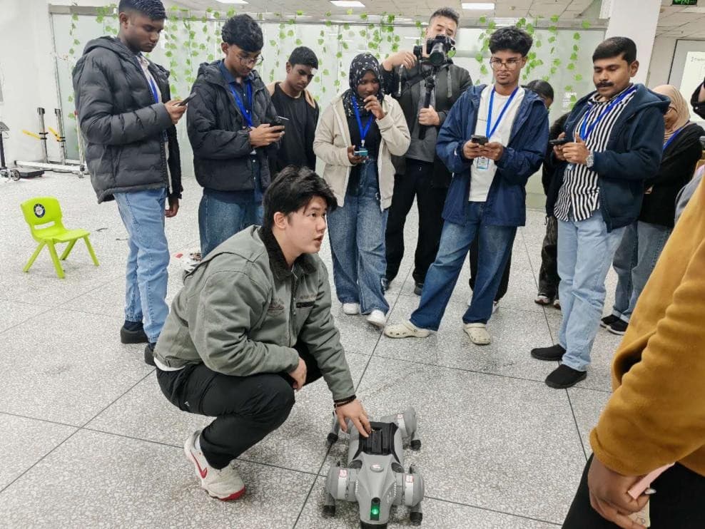 Maldivian Students Visit China, Inspired by Youth-Led Innovation and Cooperation