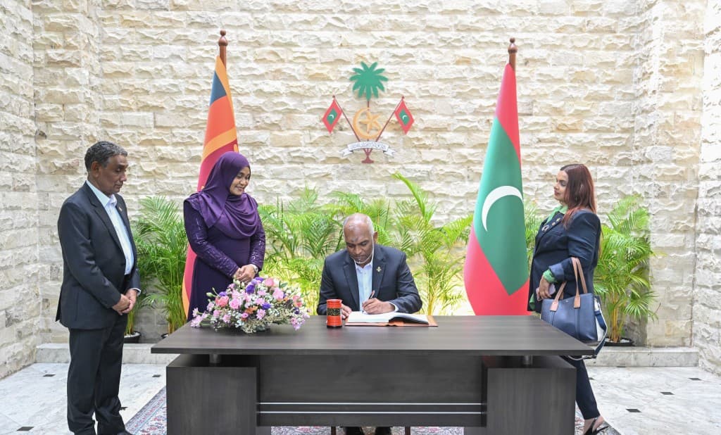 Maldivian Passport, ID Services Launched in Sri Lanka