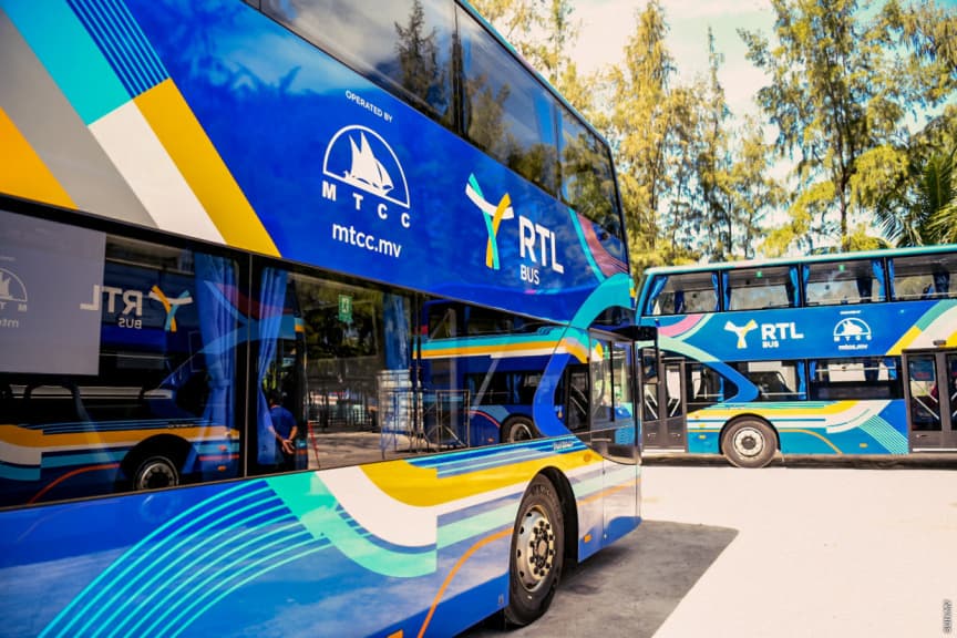 An MTCC bus operating under the Raajje Transport Link (RTL) network. | Photo: MTCC
