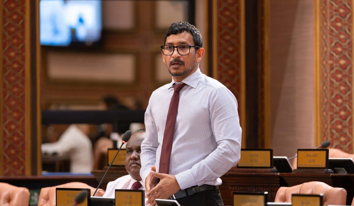 MPs Say They Are Ready to Give Up Special Health Insurance