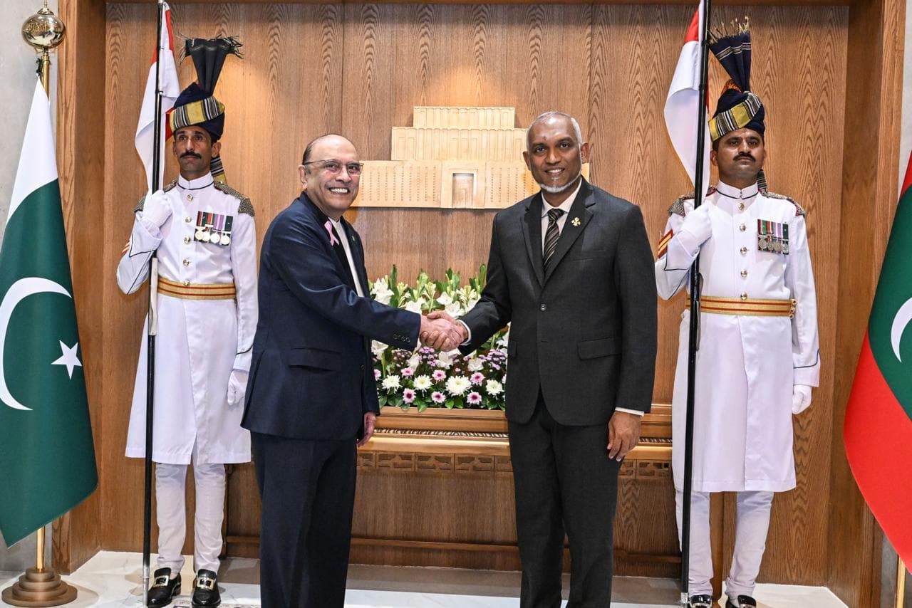 President Muizzu Meets Pakistan’s President