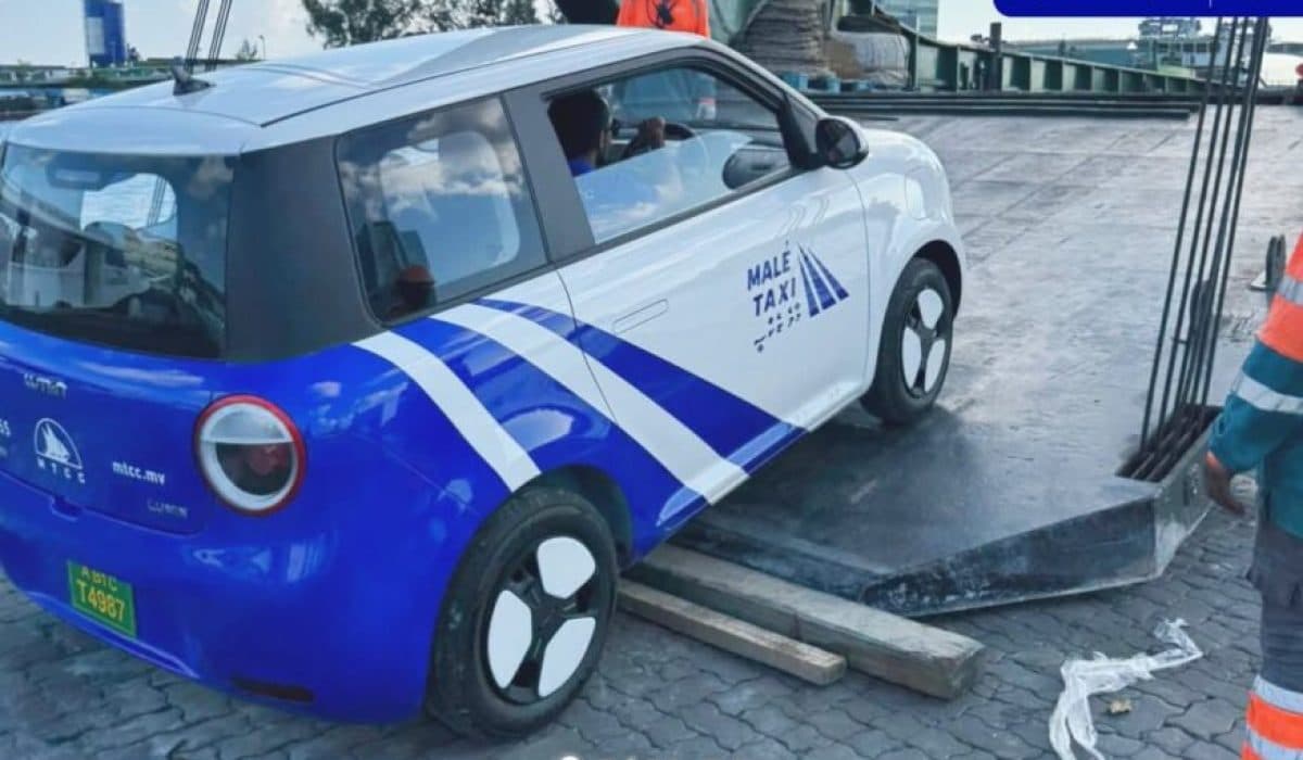 Male’ Taxi Line App Now on iPhone